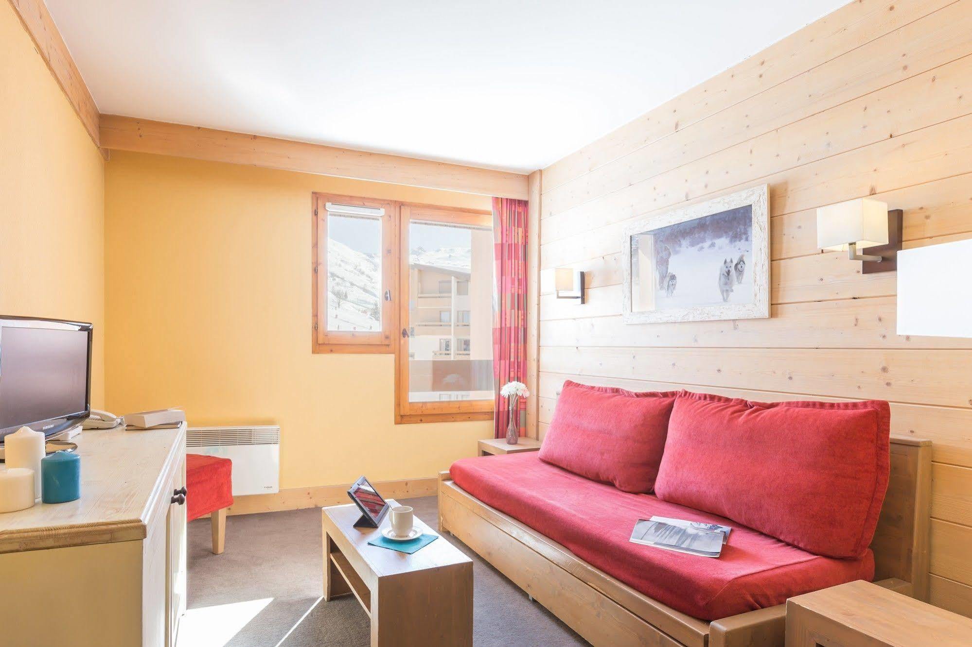 Résidence Pierre&Vacances Aconit Saint-Martin-de-Belleville Exterior foto